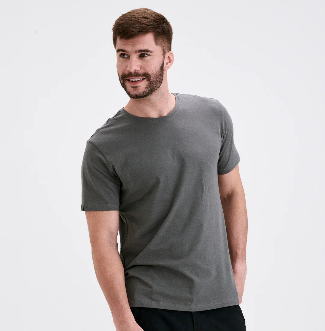 Camiseta Minimal Club